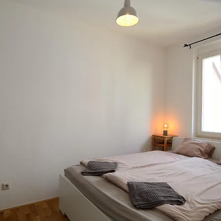 Appartement Amazing Dd Neustadt With Balcony! *