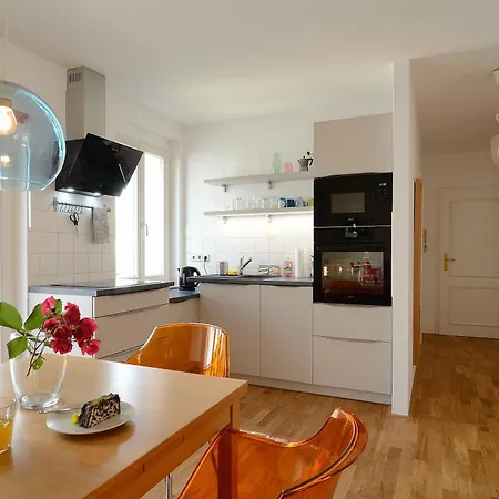 Amazing Dd Neustadt With Balcony! * Dresde